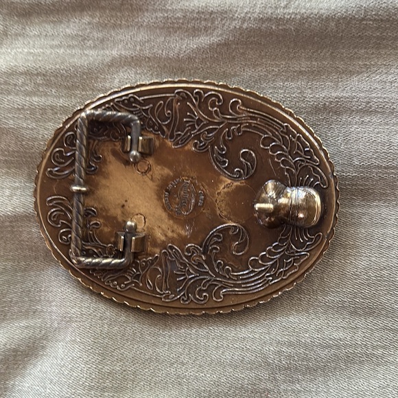 Collectible, Anheuser-Busch belt buckle - Picture 2 of 2